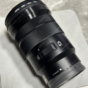 소니 18-105mm SELP18105G 렌즈 판매합니다.