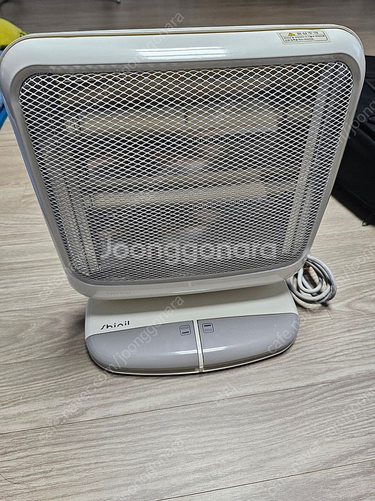 신일 전기 카본 히터 팝니다.--0