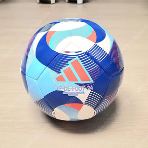 아디다스 ile de foot 트레이닝 축구공 판매합니다