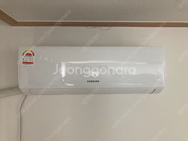 삼성 벽걸이에어컨(AR06A1171HZN) 팝니다--0