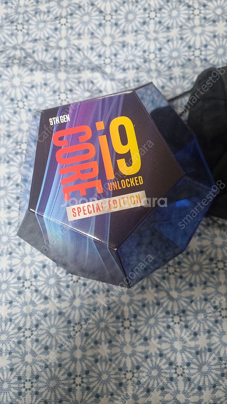 인텐 i9-9900ks 팝니다--0