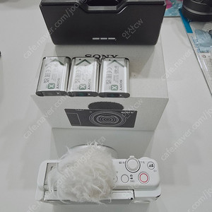 소니 ZV-1m2 화이트 정품배터리 3개, 3구 충전기