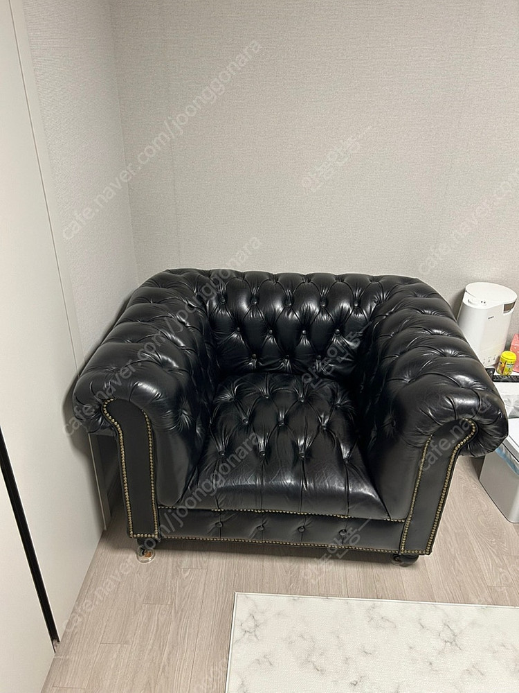 까사알렉시스 가죽쇼파 이미지