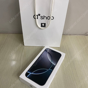 아이폰 16 프로 pro 256 미개봉 팝니다
