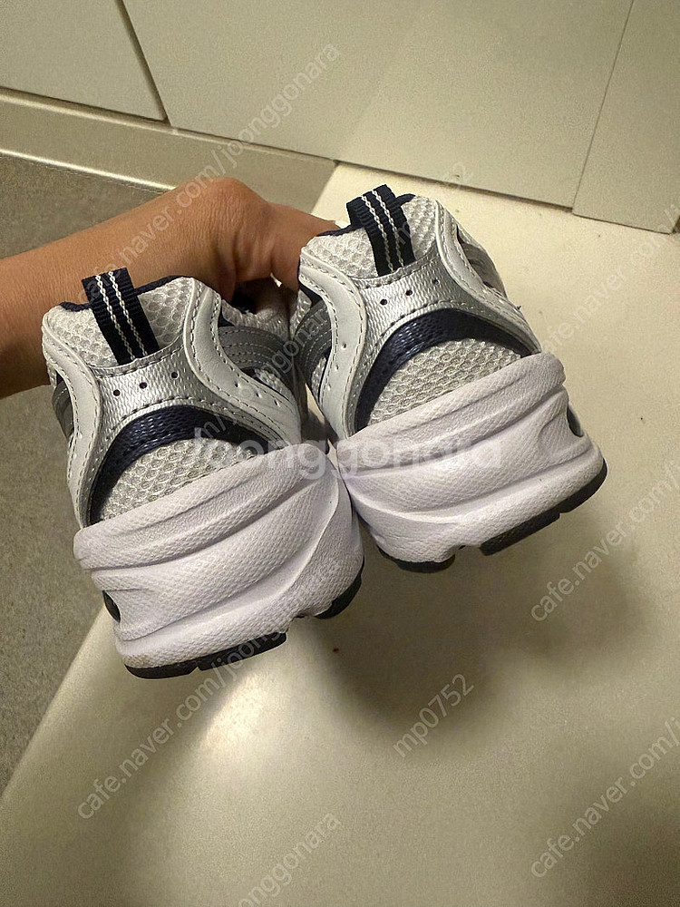 뉴발란스 530 (MR530SG (WHITE) / 230--3