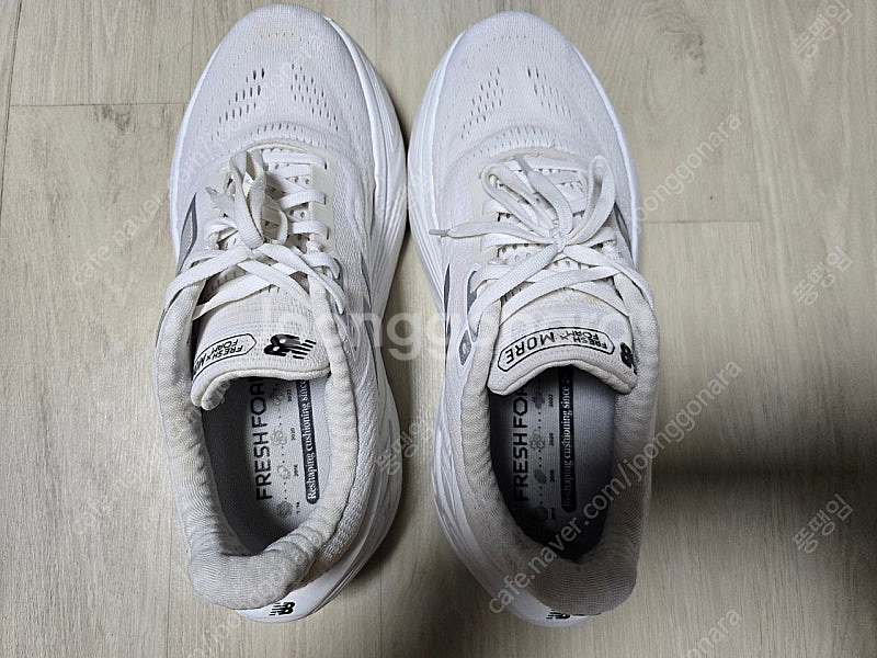 뉴발란스 270. 모어v5 싸게팜--2