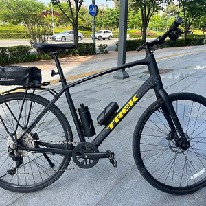 트렉 FX2 4세대 블랙XL
