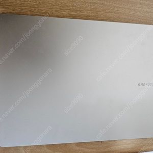 파주 lcd 직원이라면 미개봉 그램 360 88만원 파는놈 사기임 입금하고 물건 못받음 방금 당함 사진은 다른거임 아무 사진 올림