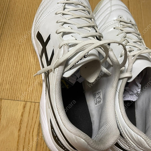 아식스 dslight 275 tf 풋살화 팝니다.