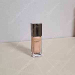 샤넬 수블리마지 르 꽁쌍트레 뤼미에르 팔아요