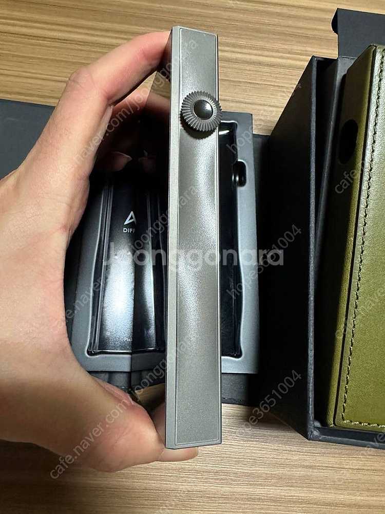아스텔앤컨 SE300 티타늄 S급 판매합니다 !--3