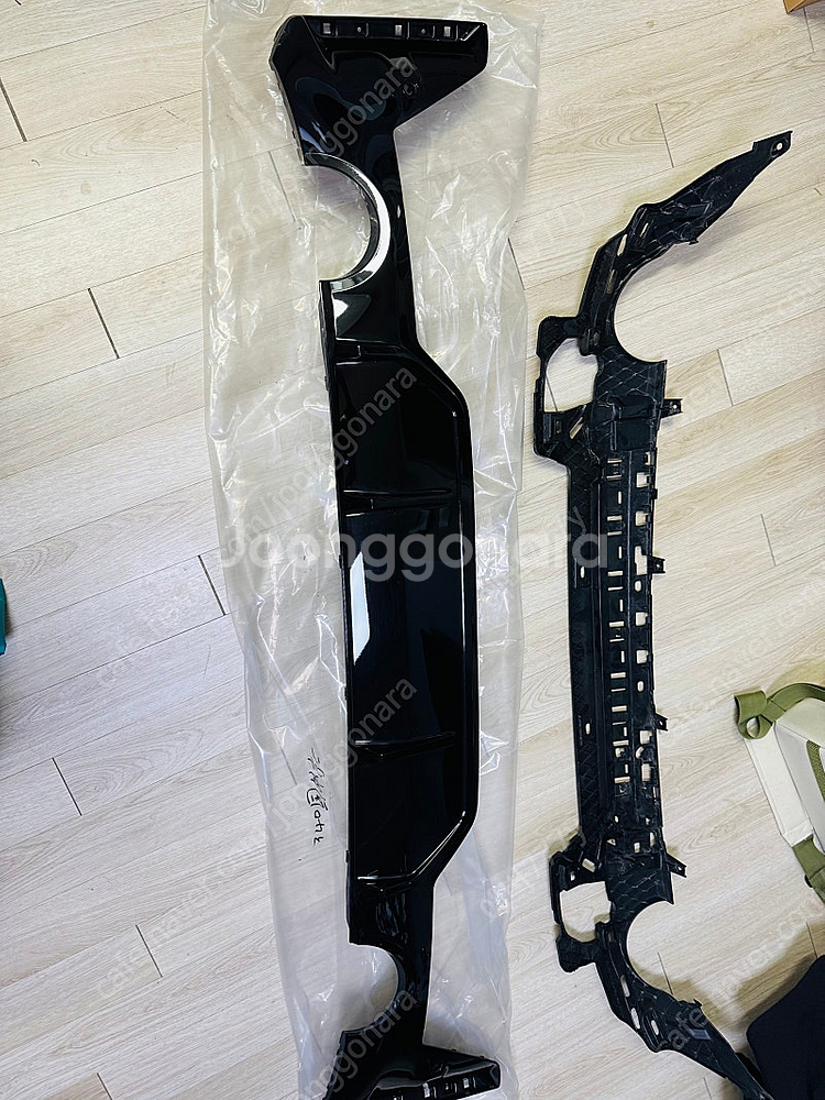 bmw g20 320i msp 리어 디퓨저+브라켓 셋--0