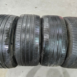 285 45 21 미쉐린 올시즌 중고타이어 한대분 판매합니다