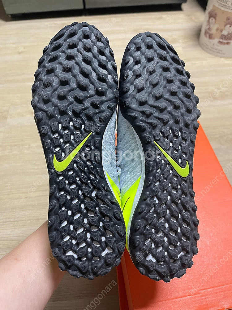 나이키 팬텀GX2 프로TF, 나이키 티엠포 레전드10 프로판매 합니다.--2