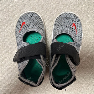 나이키 에어리프트 그레이 130 7c