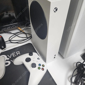 XBOX 엑스박스 시리즈 S 512GB 를 판매합니다