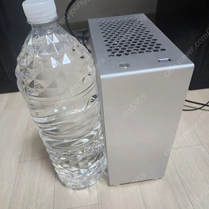 라이젠 9600X GTX1660S SFF ITX 미니 게이밍PC를 판매합니다