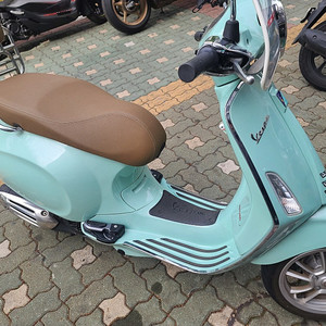 베스파 Primavera 125 민트색 이뻐요