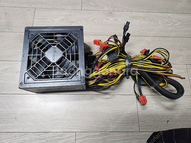 파워렉스 레전드 900w 팔아요--4