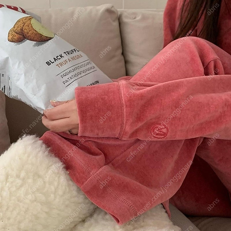 비아드젠 cozy daily soft velour set-up 핑크 M사이즈 벨루아 셋업 트레이닝 셋업 판매합니다 이미지