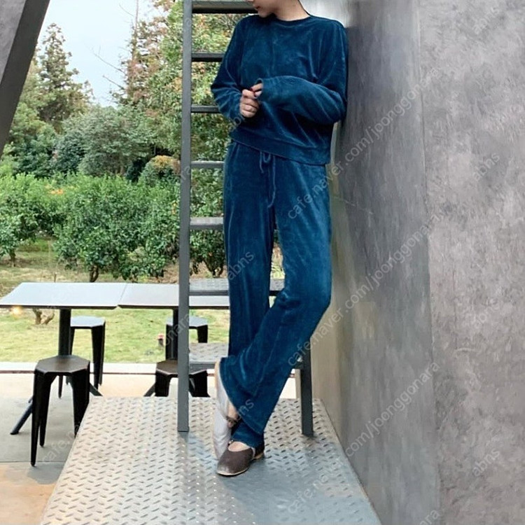 비아드젠 cozy daily soft velour set-up 핑크 M사이즈 벨루아 셋업 트레이닝 셋업 판매합니다 이미지