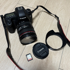 캐논 6D + EF 24-70mm f4 IS 형아계륵 팝니다.