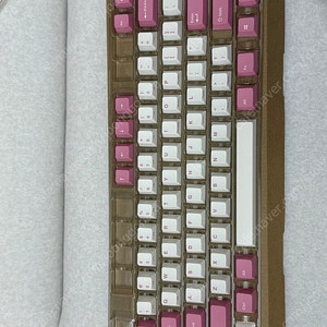 레오폴드 영문키 핑크 fc660pbt 키캡 새 제품 판매합니다