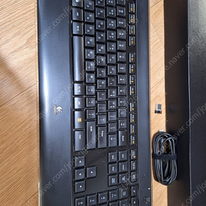로지텍 k800 키보드 팝니다