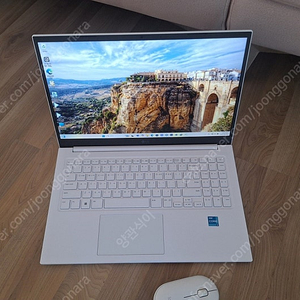 S급(무상AS) 선물용 13세대 15.6 LG울트라북(FHD) X8, 램16G, NVME+SSD, 정품 윈11(급매)