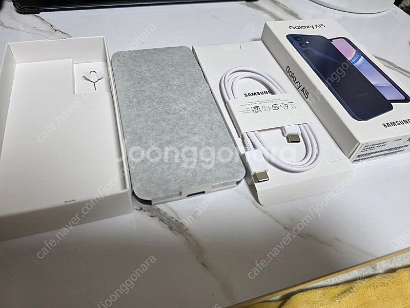 갤럭시 A15 블루블랙 128GB 판매합니다 (선택약정...--2