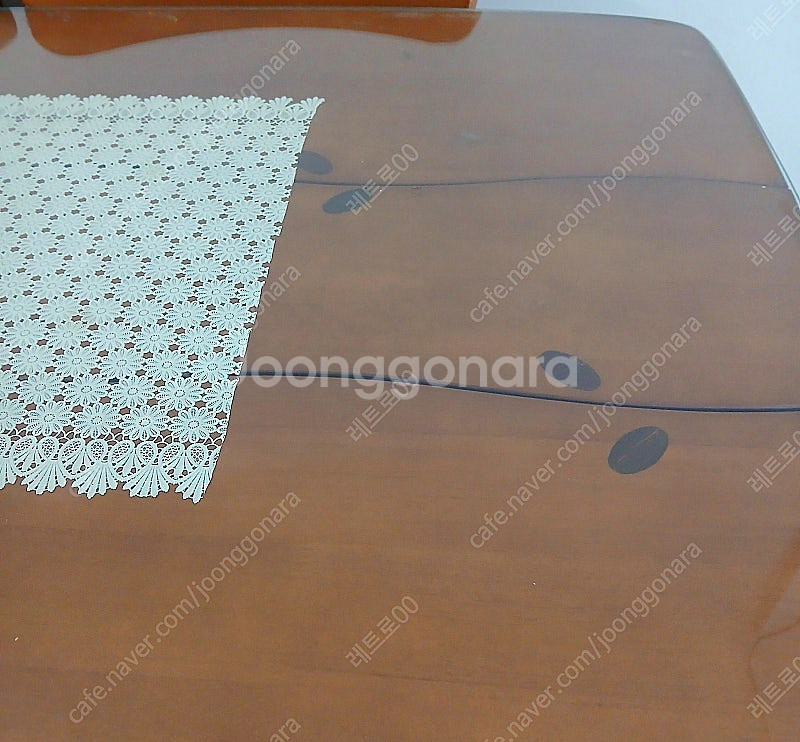 에몬스 리프터닝4인식탁+360도 의자포함+상판통유리 팝니다.--3