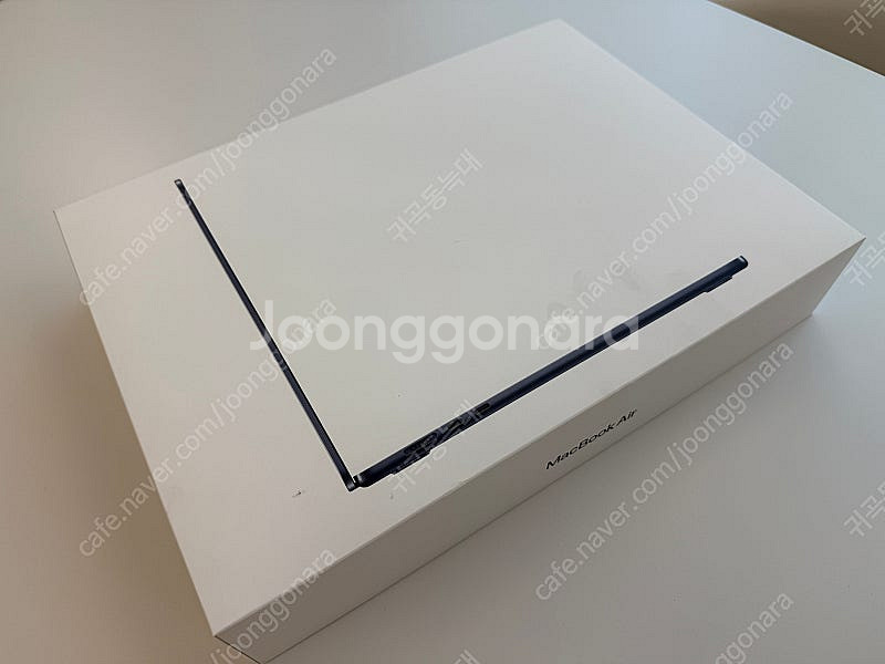 24년형 맥북에어15인치 M3 8CPU 10GPU 램2...--5