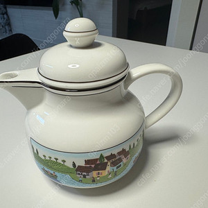 빌레로이앤보흐 디자인나이프 티팟 티포트 0.9L