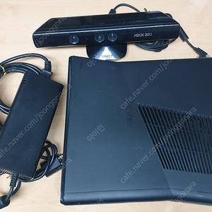 게임기> XBOX360 본체+어댑터+Kinect 키넥트센서 (XBOX 360 KINECT 1414)