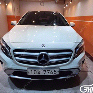 [벤츠]GLA클래스 X156 GLA200 CDI ★중고차★중고차매입★전액할부★저신용자★신불자★소액할부★현금★카드 전부 가능합니다!
