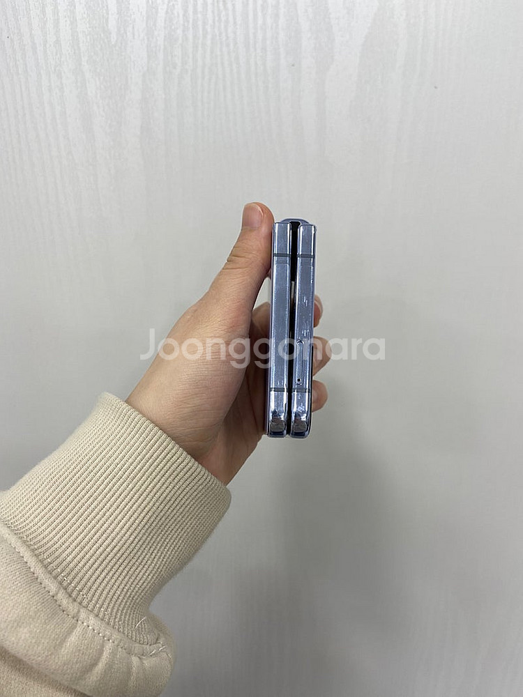 70662 갤럭시Z플립4 블루 256GB A급 삼성리퍼...--3