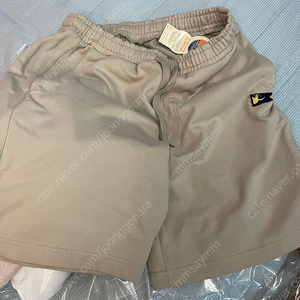 이벳필드 엔젤 숏팬츠L 베이직엘르 가죽벨트L 코튼클럽 팬티XL팝니다