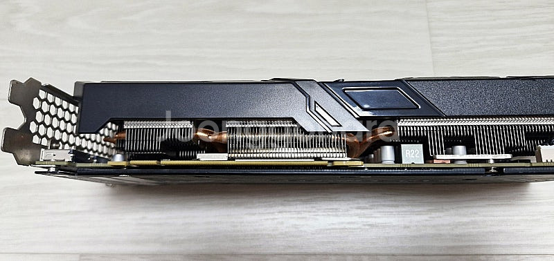 이엠텍 지포스 RTX 2070 SUPER GAMER OC D6 8GB--2