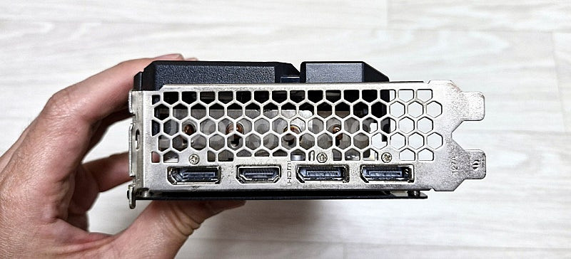 이엠텍 지포스 RTX 2070 SUPER GAMER OC D6 8GB--5