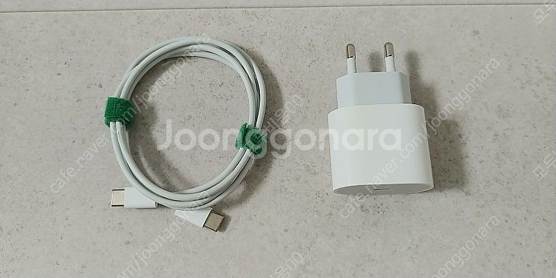 애플 정품 20W 충전기 + C to C 케이블 판매합...--0