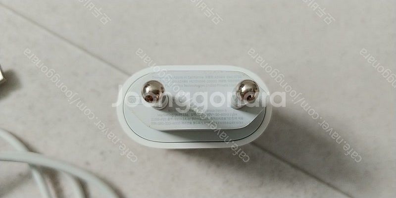 애플 정품 20W 충전기 + C to C 케이블 판매합...--4