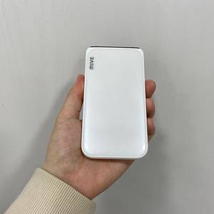 94367 A급. 스타일폴더폰 화이트 팝니다 8만원