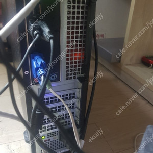 데스크탑 판매합니다 cpu i5-2500 . 3만원입니다.