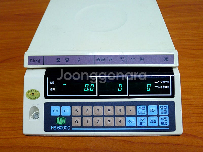 HS-6000C 계수저울 2.5Kg, 0.1g 해상도--1