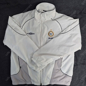 (M)24ss 팔라스 X 엄브로 트랙자켓 화이트