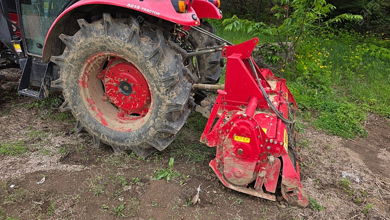 국제 트랙터 이미지