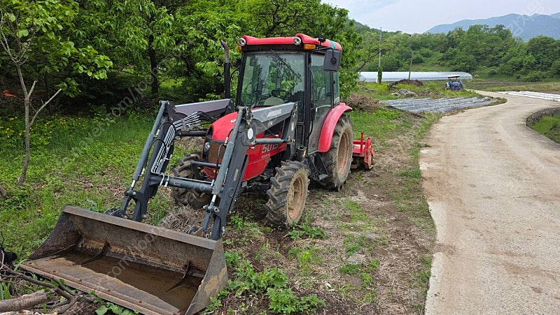 국제 트랙터 이미지