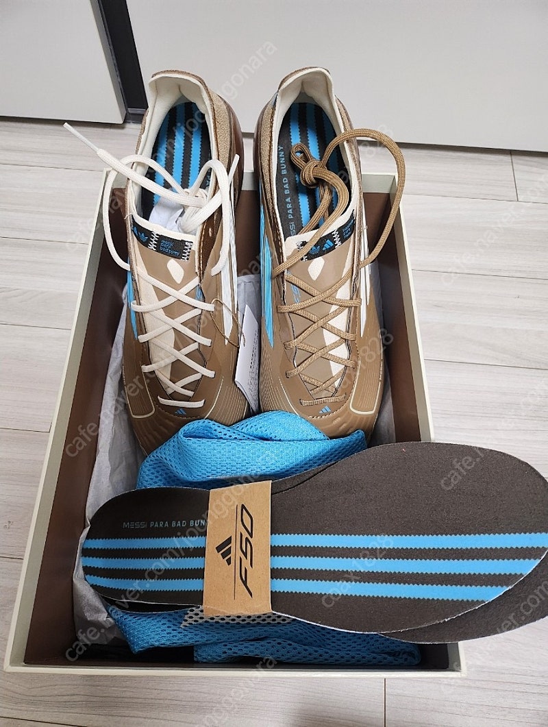 F50 메시 x 배드버니 한정판ㅇ265