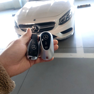 [판매] 벤츠 S클래스 S400 17년식 전용 신형 스마트키 개조 타원형 디자인으로 업그레이드