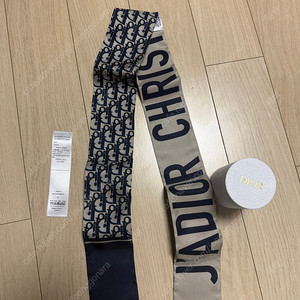 디올 오블리크 미차 스카프 리뉴얼전 새상품